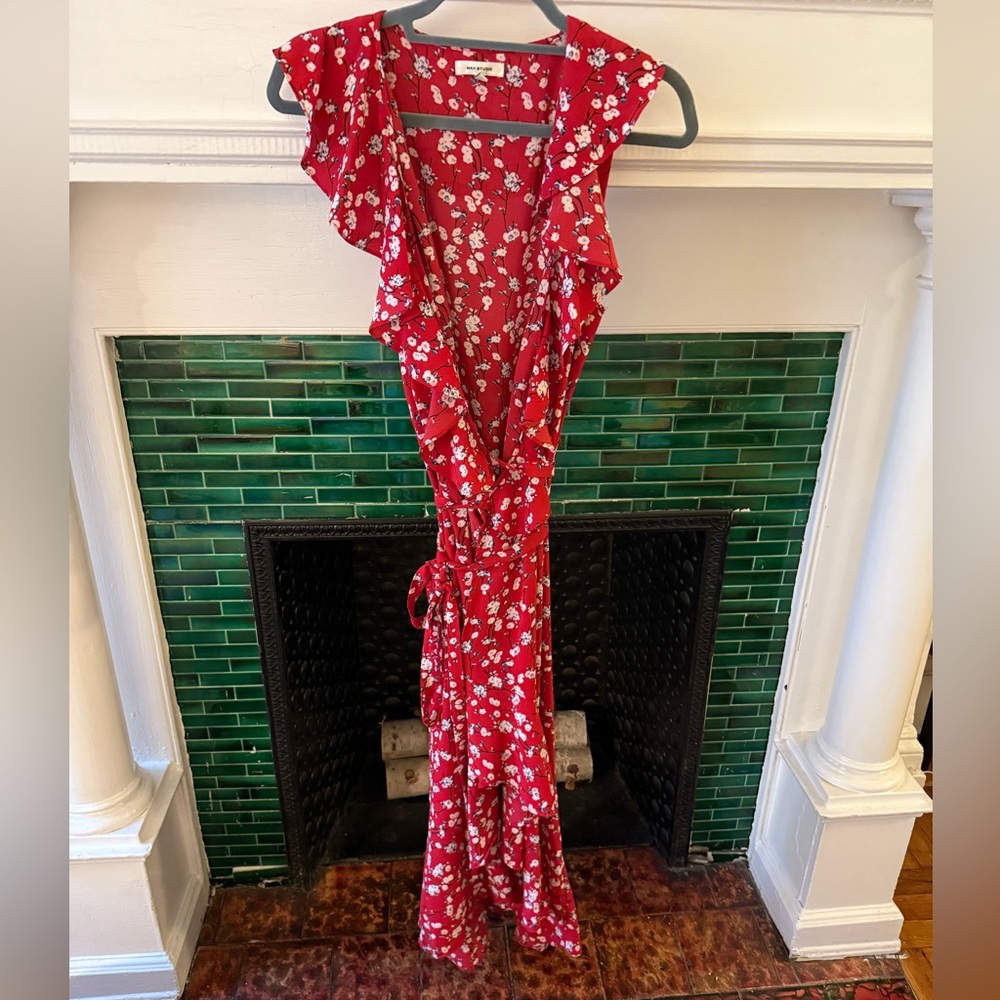 Max Studio Red Floral Dress